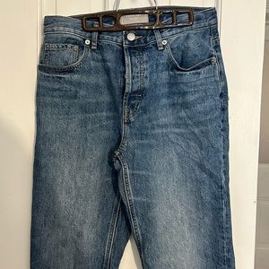 Everlane size 4/27 90’s cropped jeans